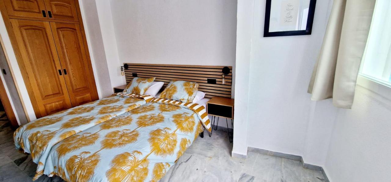 Plaza Santa Ana Appartement Benidorm Buitenkant foto